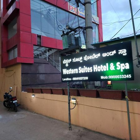 Westernsuites Hotel / Spa Bangalore Exteriör bild